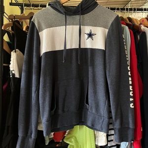 Cowboy’s NFL sweatshirt